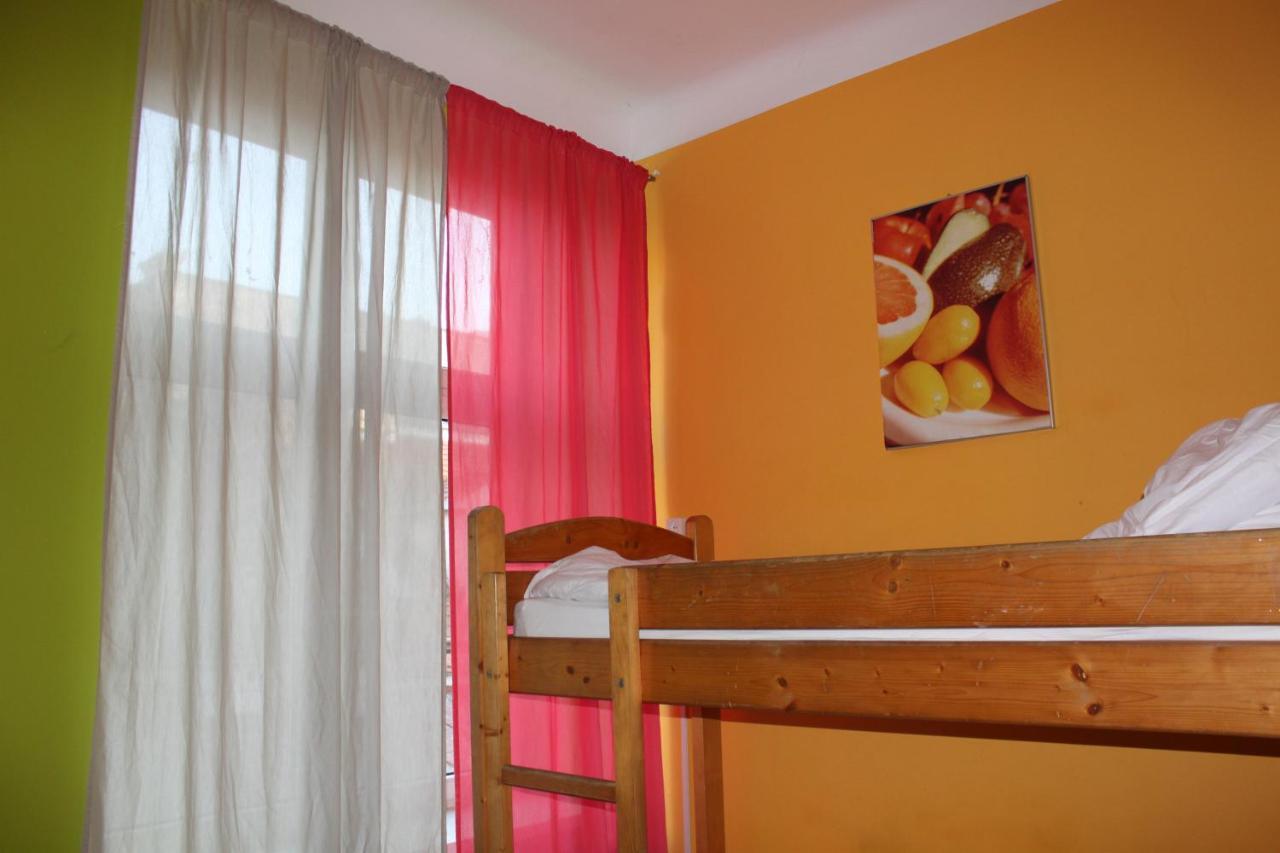Margo Guest Rooms Краків Екстер'єр фото